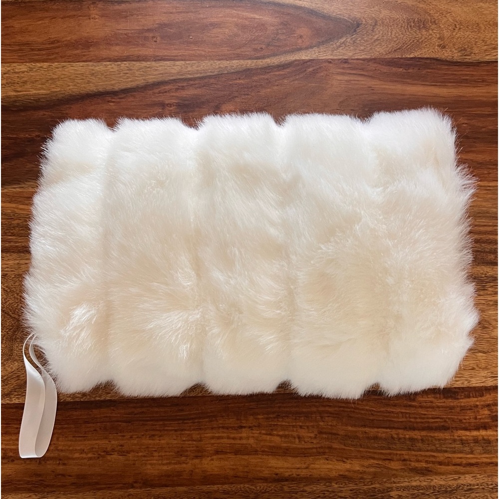 Winter Wedding Essentials